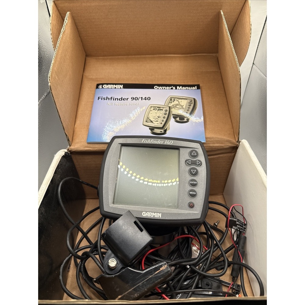 Garmin 140 Fishfinder NO CORDS!! UNTESTED No Battery. READ